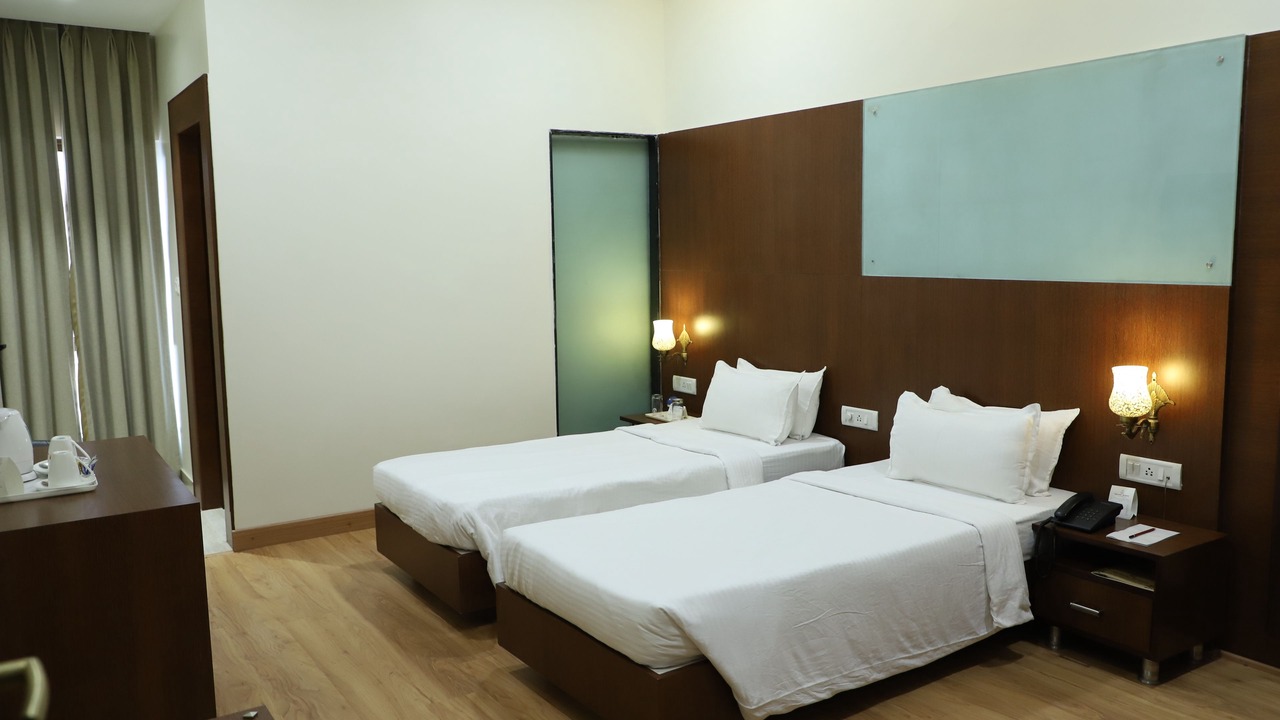 Photo of Bedroom in Jabalpur