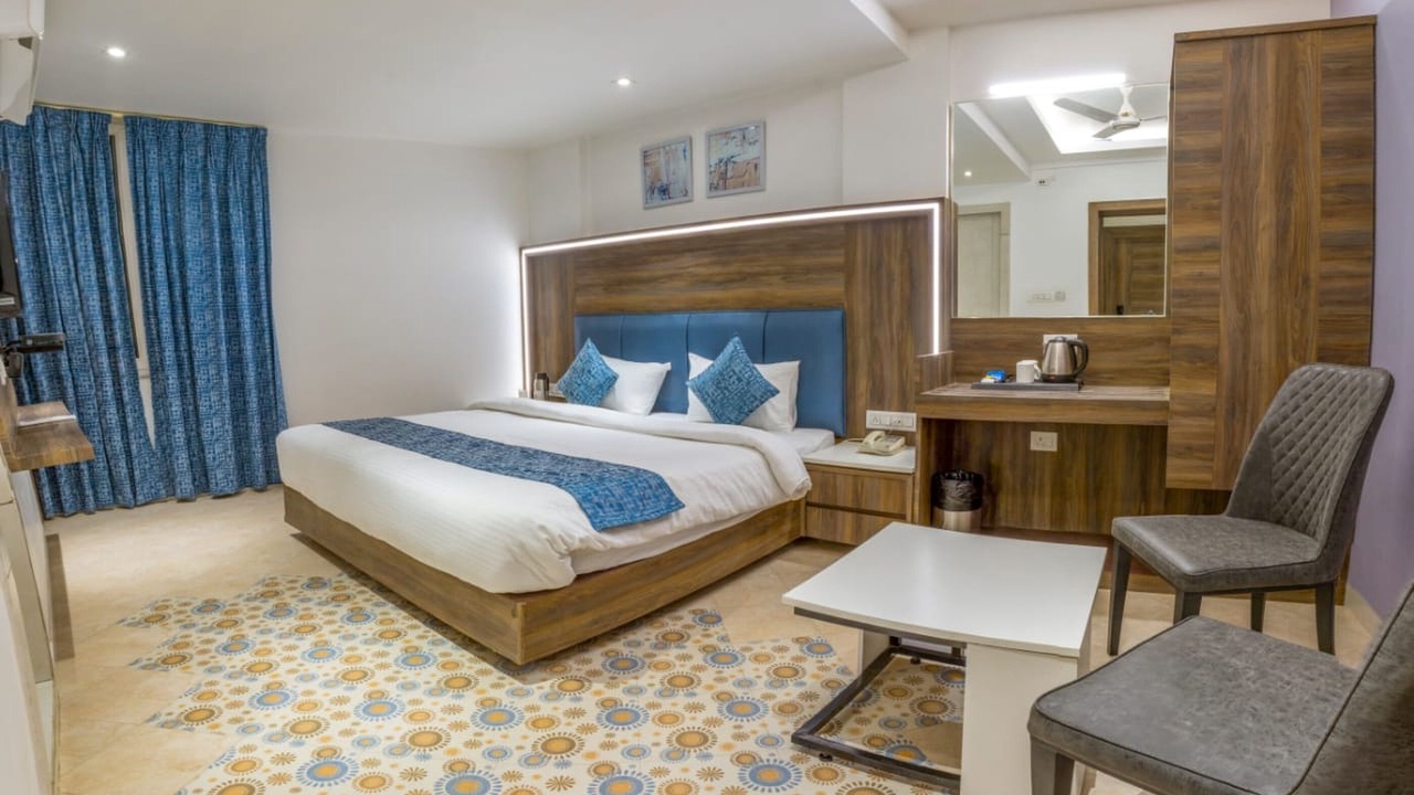 Photo of Bedroom in Jabalpur