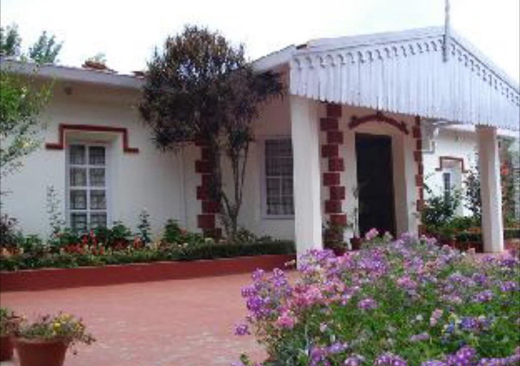 Photo of Buildings in Fern Hill