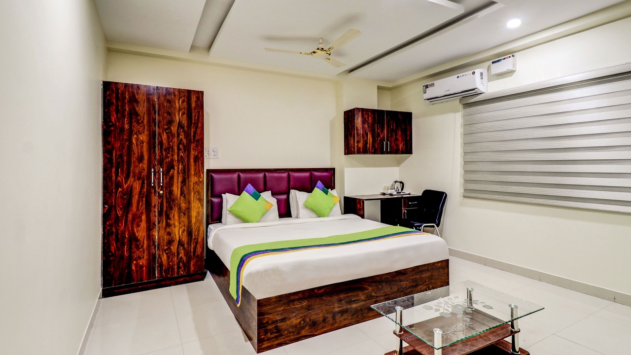 Photo of Bedroom in Sector 2