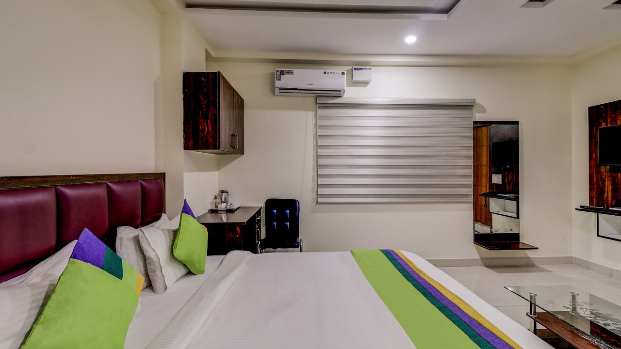 Photo of Bedroom in Sector 2