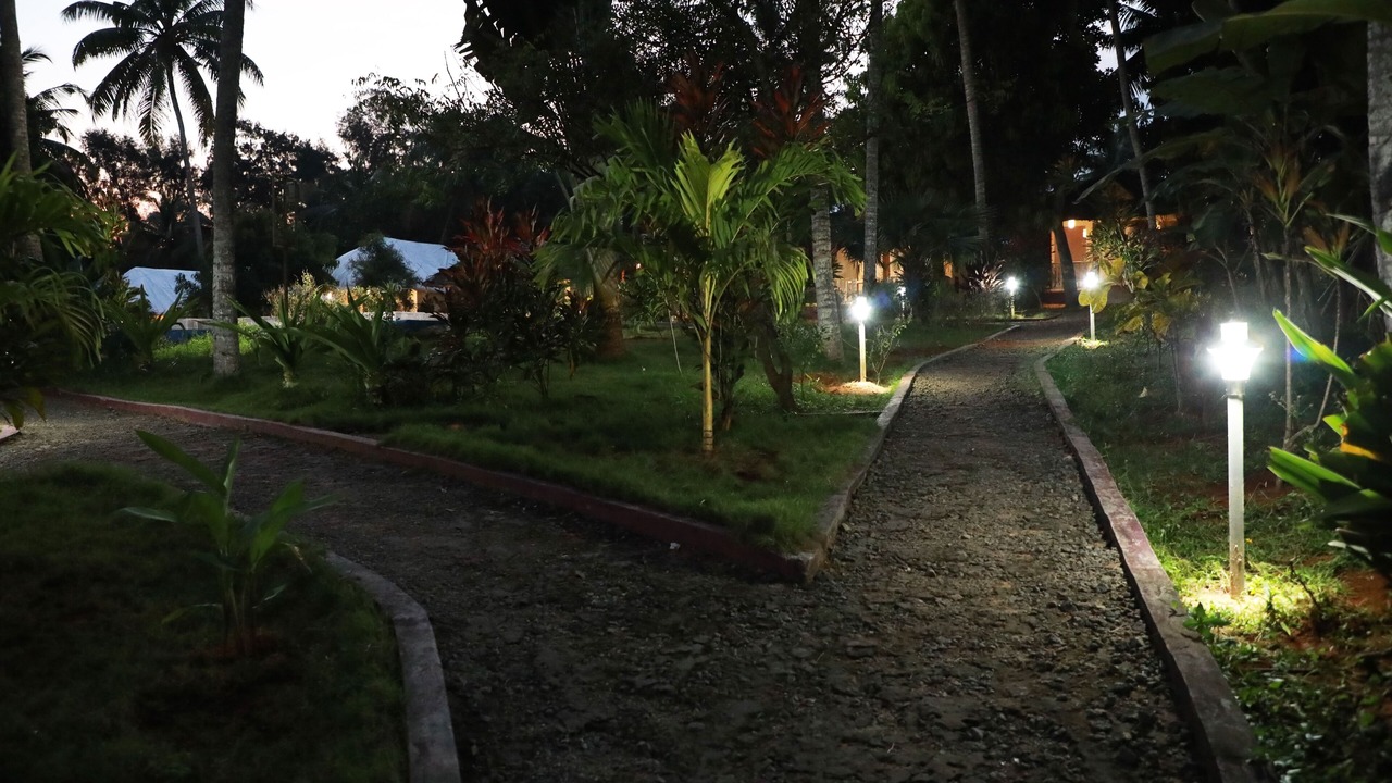 Photo of Outdoor in Poovar