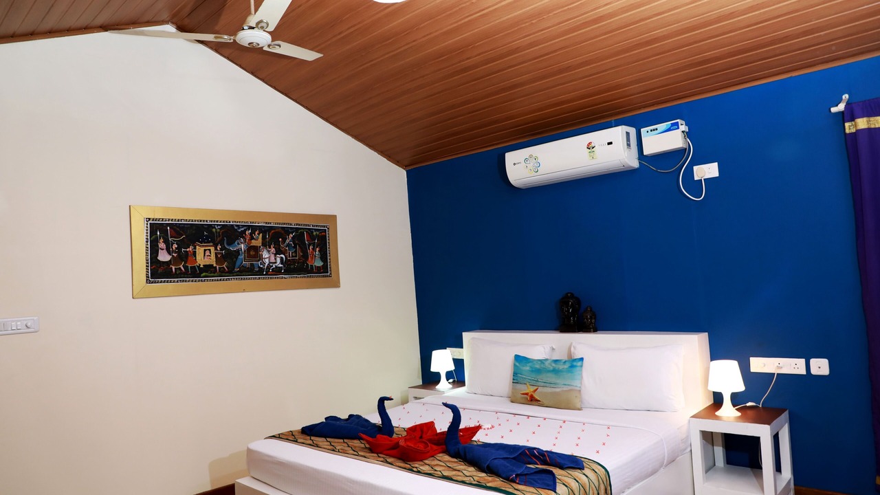 Photo of Bedroom in Poovar
