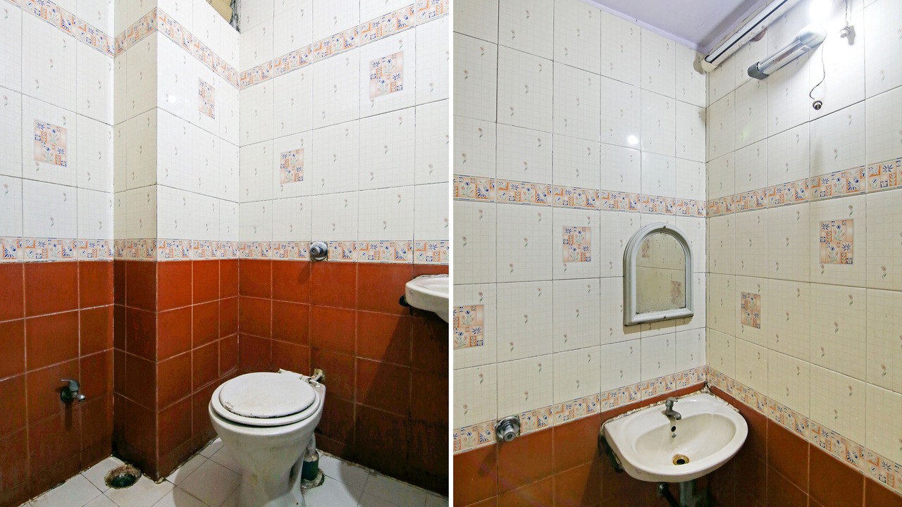 Photo of Bathroom in Gandhi Nagar