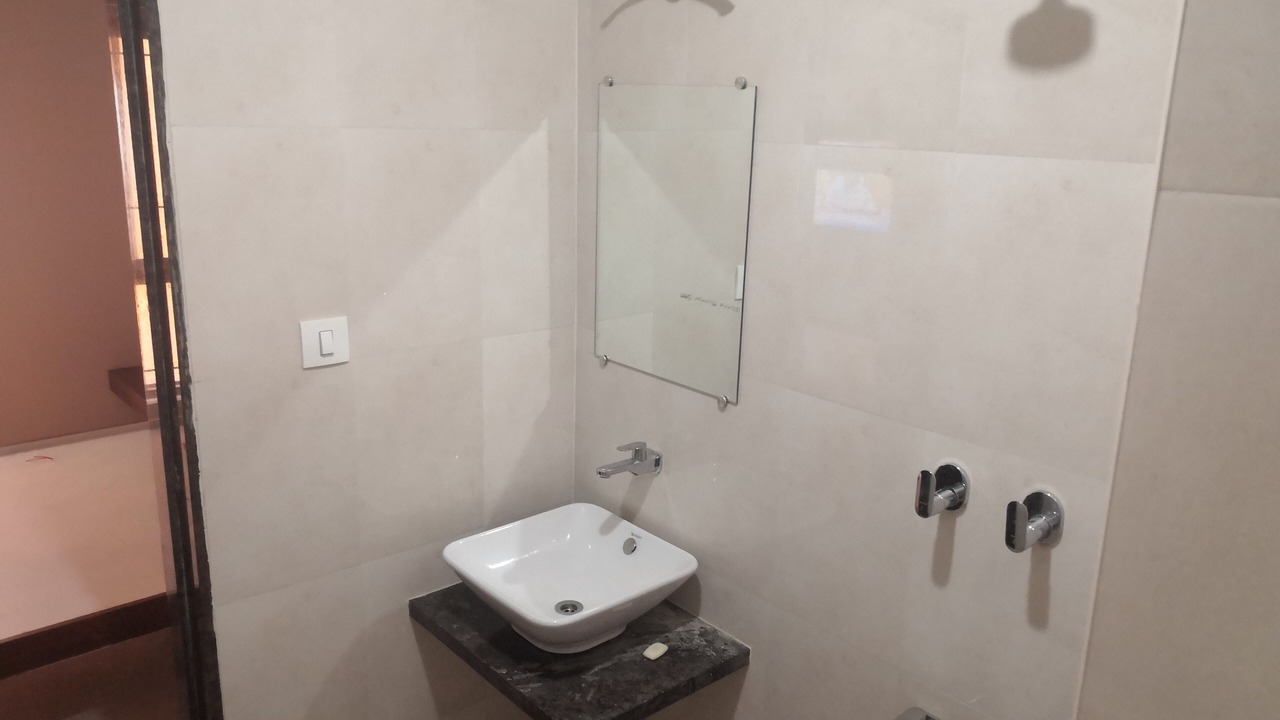 Photo of Bathroom in Gandhi Nagar