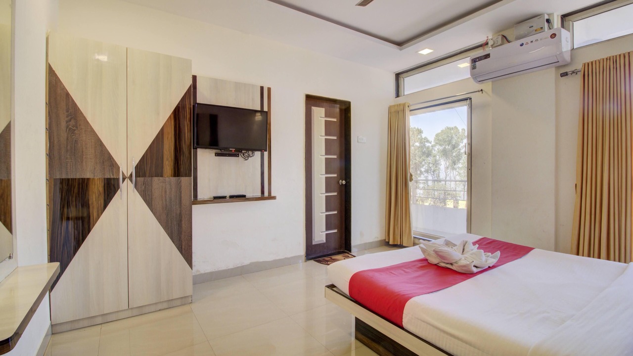 Photo of Bedroom in Wai