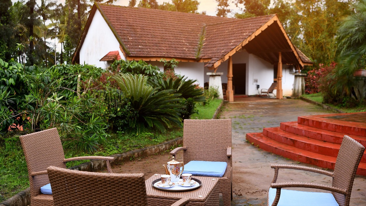 Photo of Outdoor in Alur