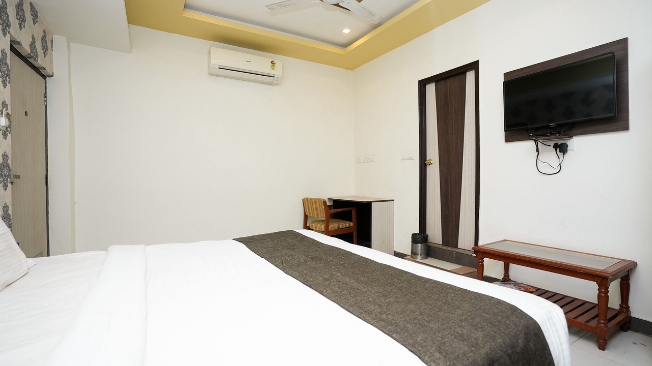 Photo of Bedroom in Central Area