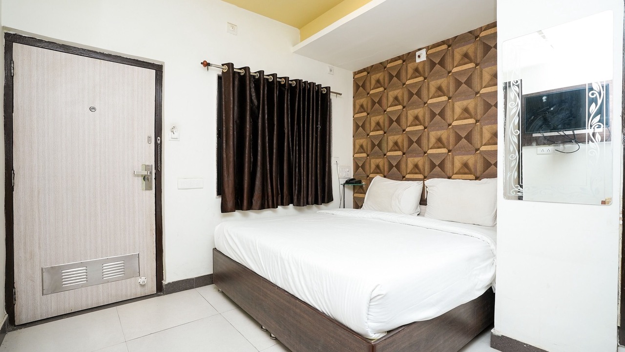 Photo of Bedroom in Central Area