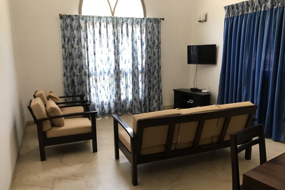 Photo of Livingroom in Kudal