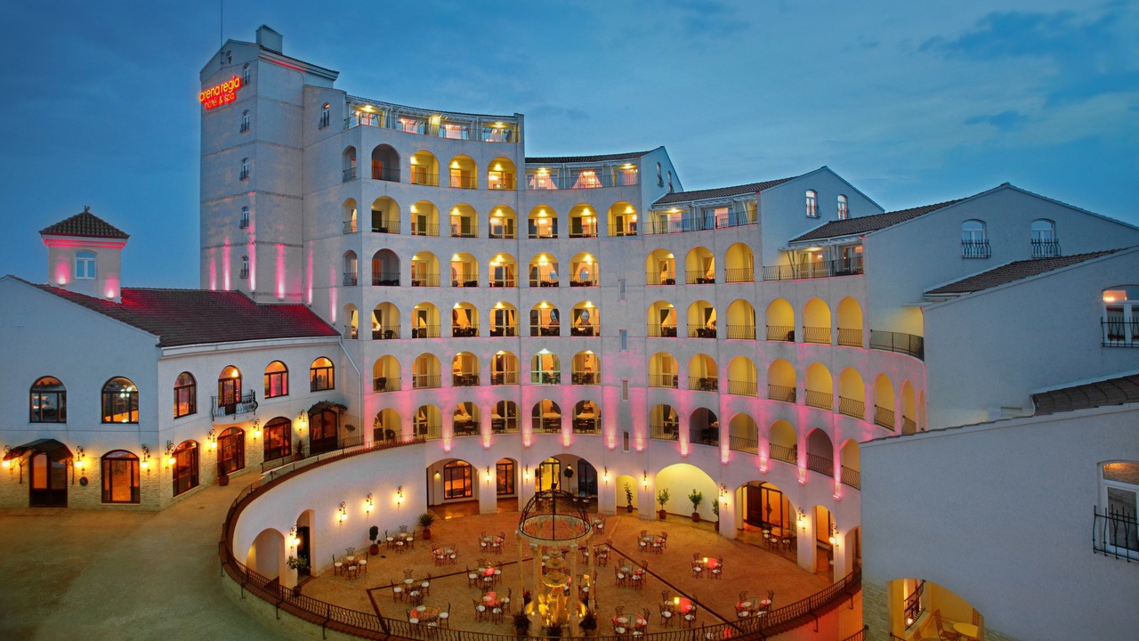 Photo of Buildings in Mamaia-Sat