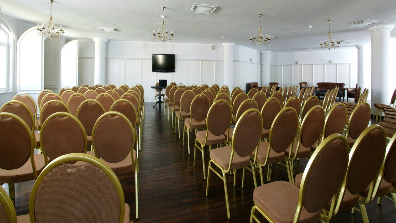 Photo of Others in Mamaia-Sat