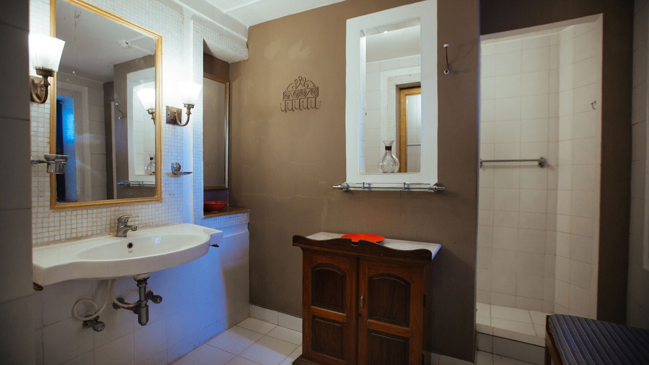 Photo of Bathroom in Britona