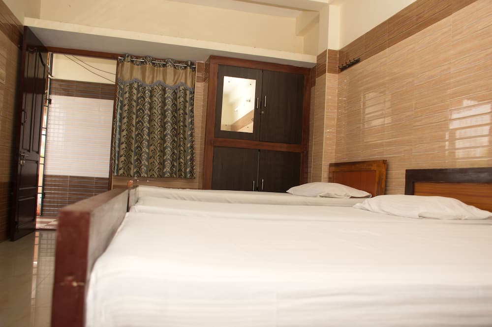 Photo of Bedroom in Kelambakkam