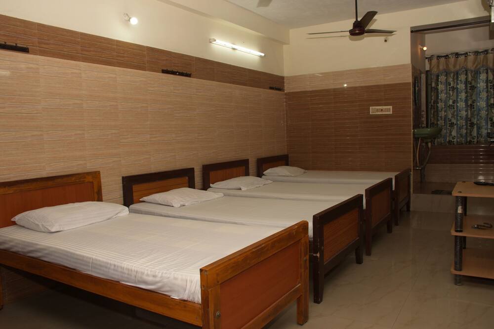 Photo of Bedroom in Kelambakkam