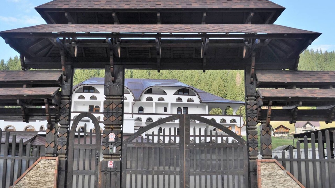 Photo of Outdoor in Manastirea Humorului