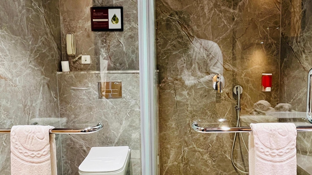 Photo of Bathroom in Kolhapur