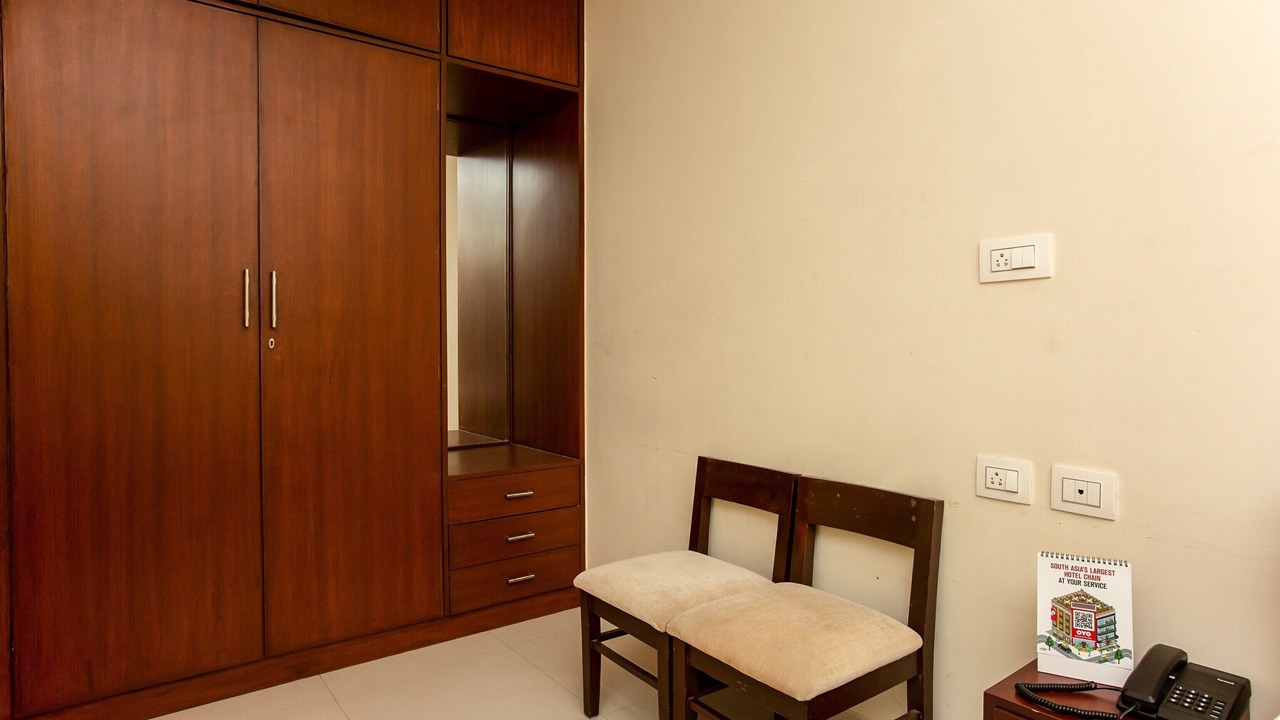 Photo of Bedroom in Injambakkam
