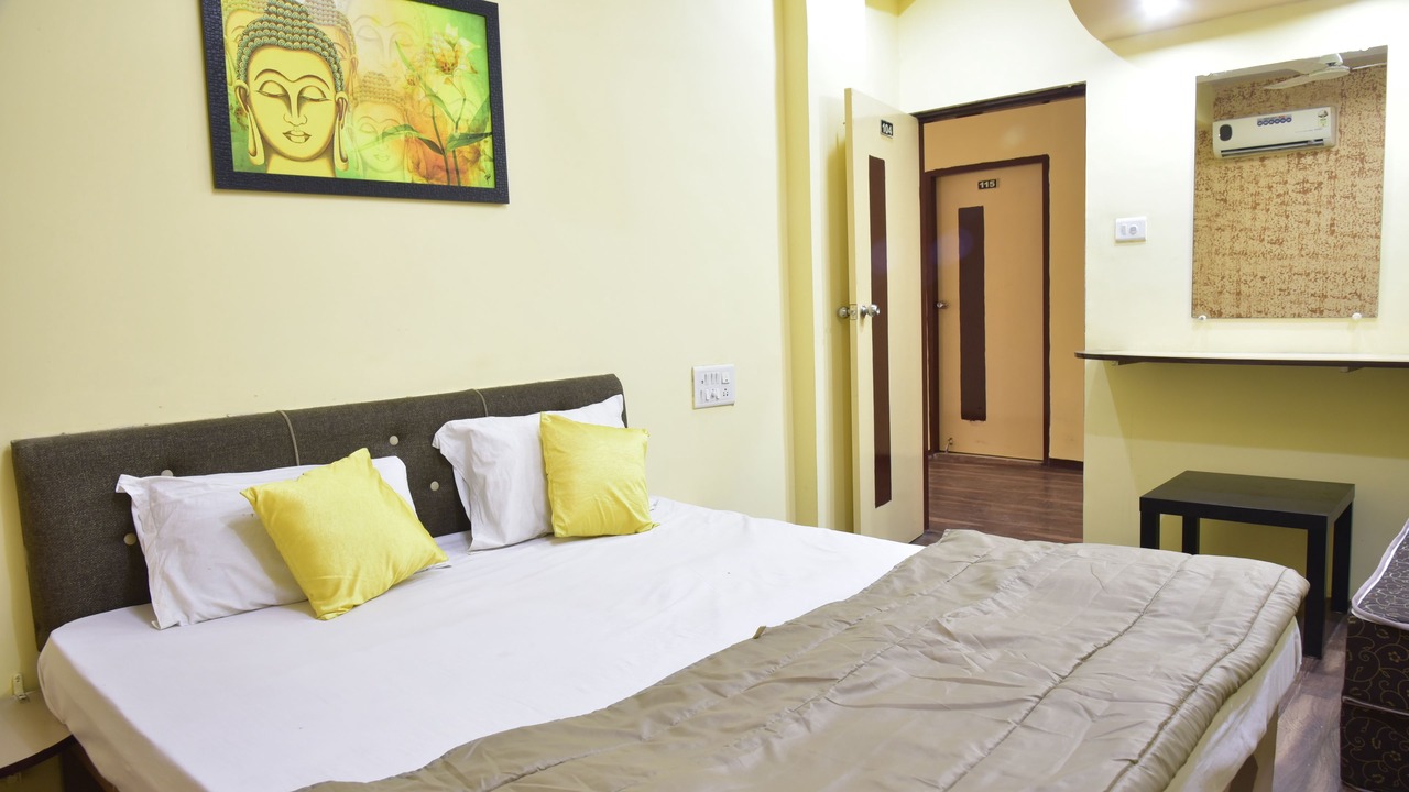 Photo of Bedroom in Hingana