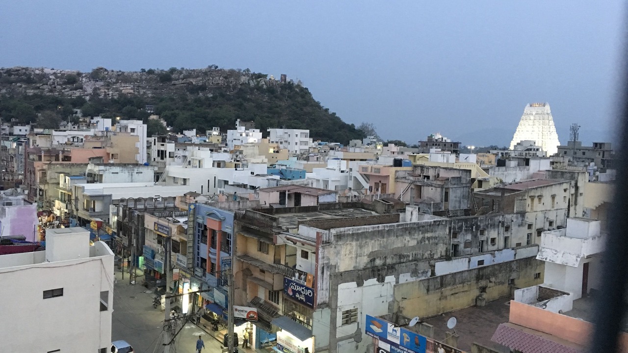 Photo of Bedroom in Srikalahasti