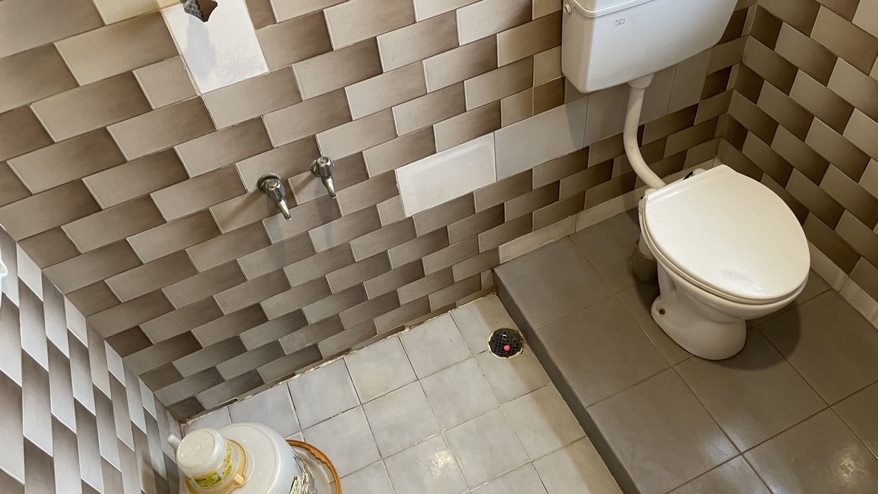 Photo of Bathroom in Madurai Main