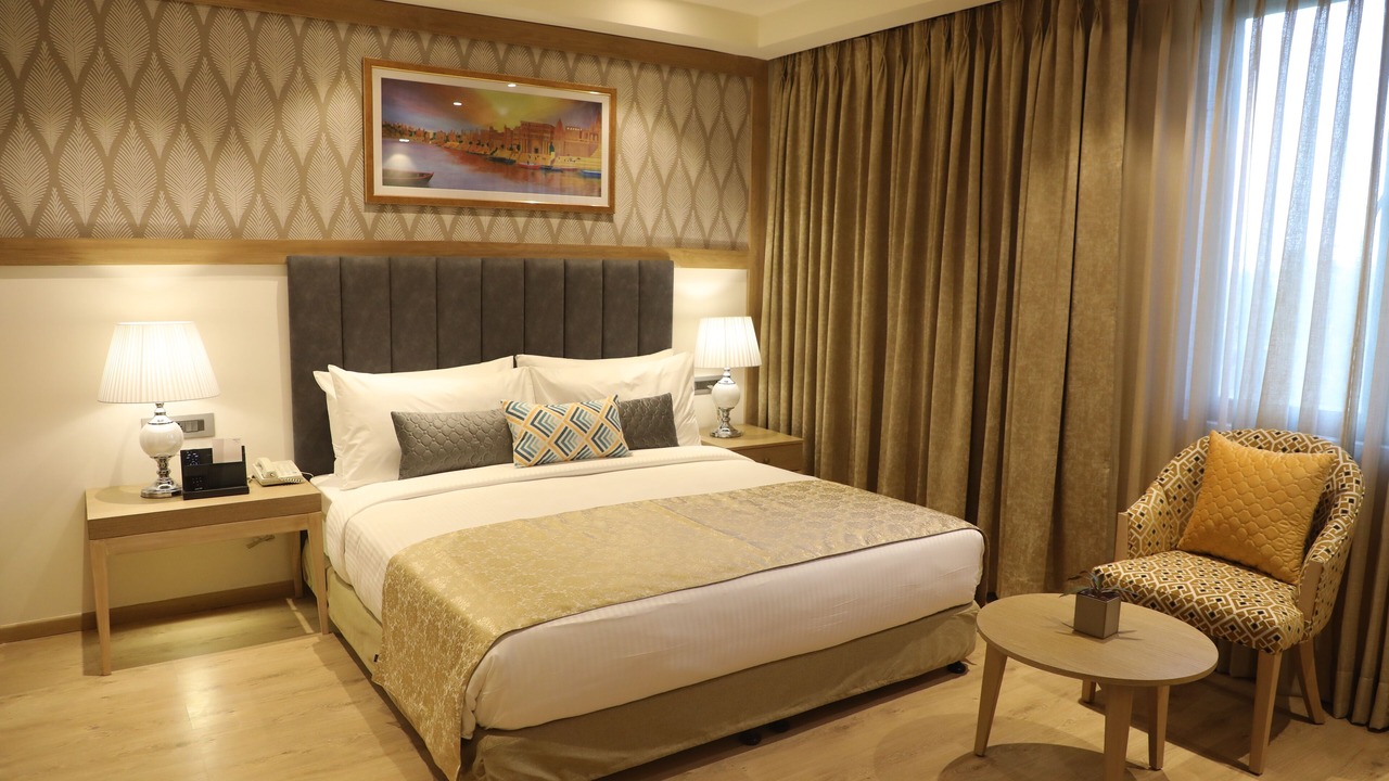 Photo of Bedroom in Bahadrabad