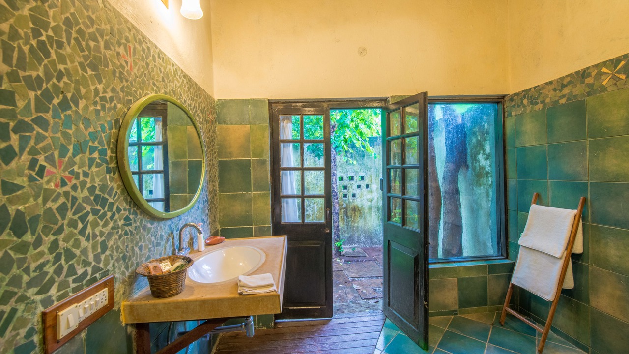 Photo of Bathroom in Avarghani