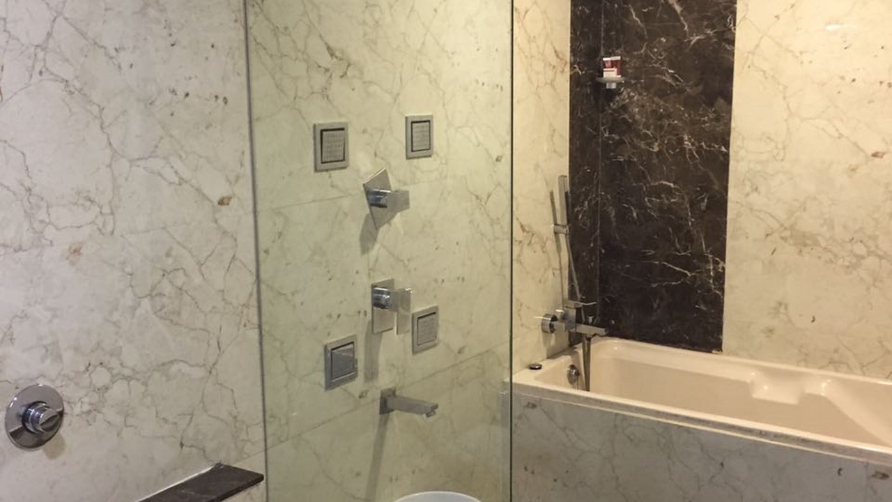 Photo of Bathroom in Porbandar