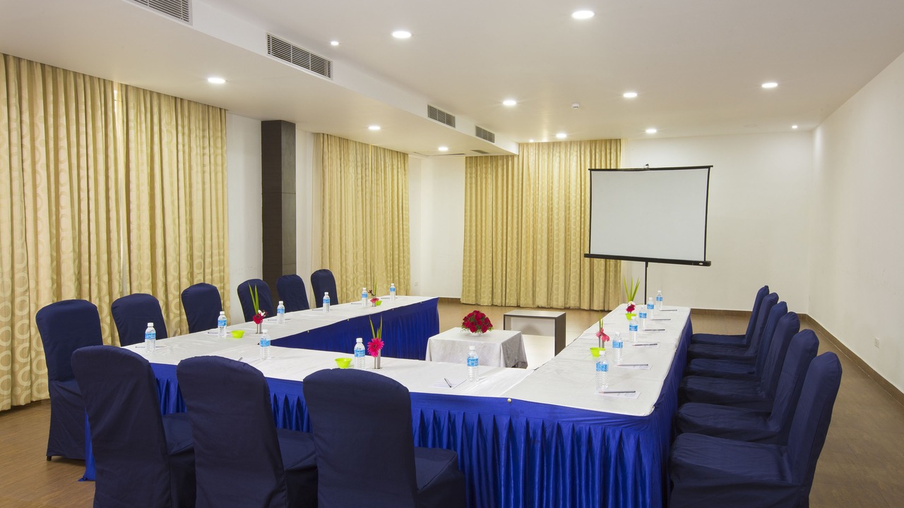 Photo of Others in Krishna Karanai
