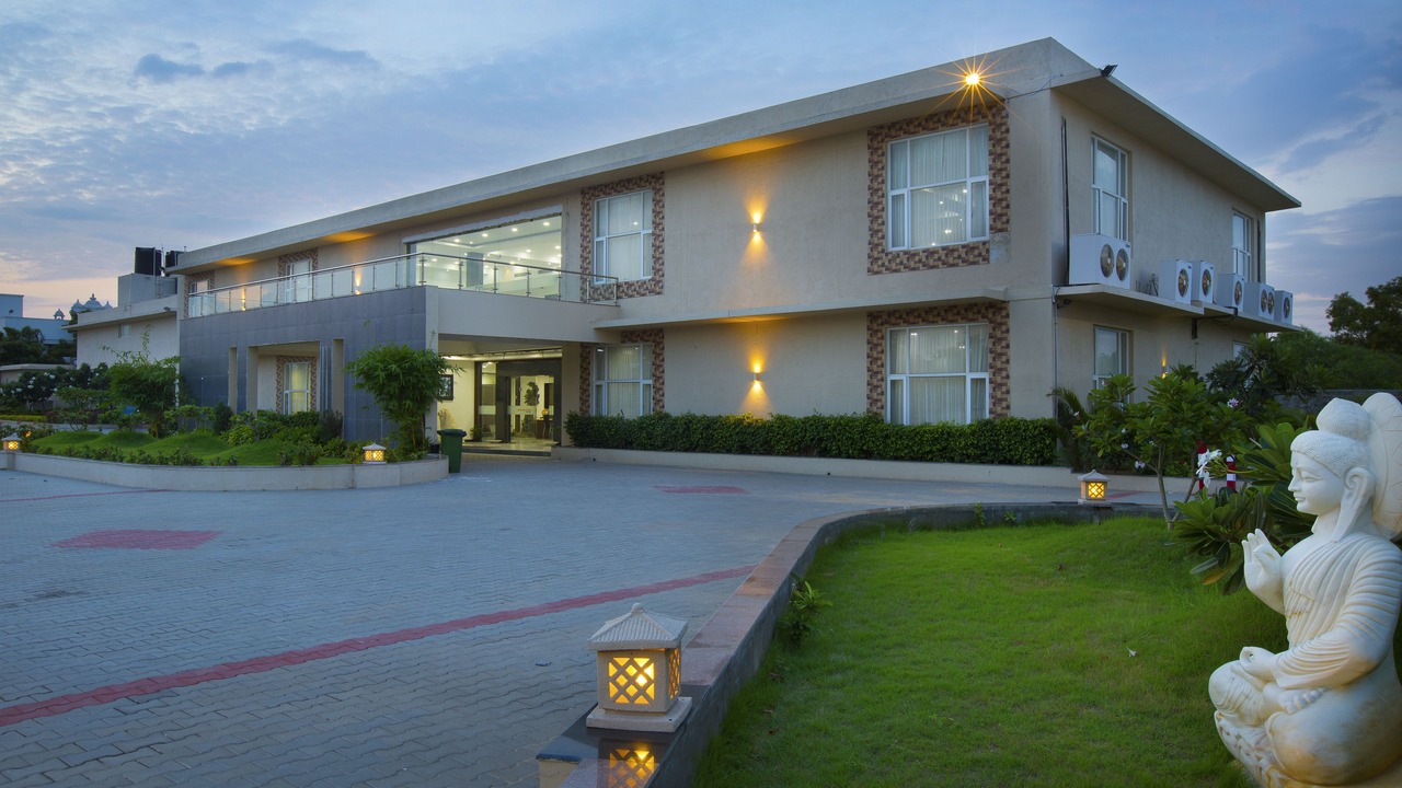 Photo of Outdoor in Krishna Karanai