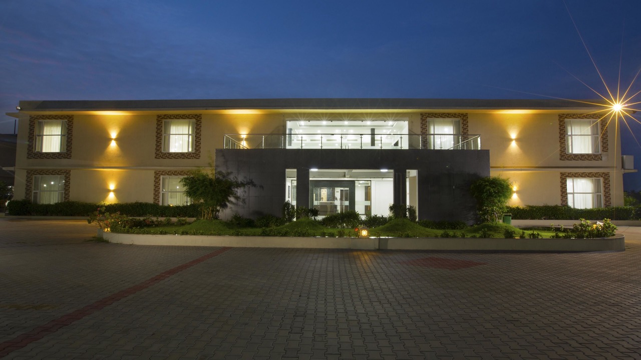 Photo of Outdoor in Krishna Karanai