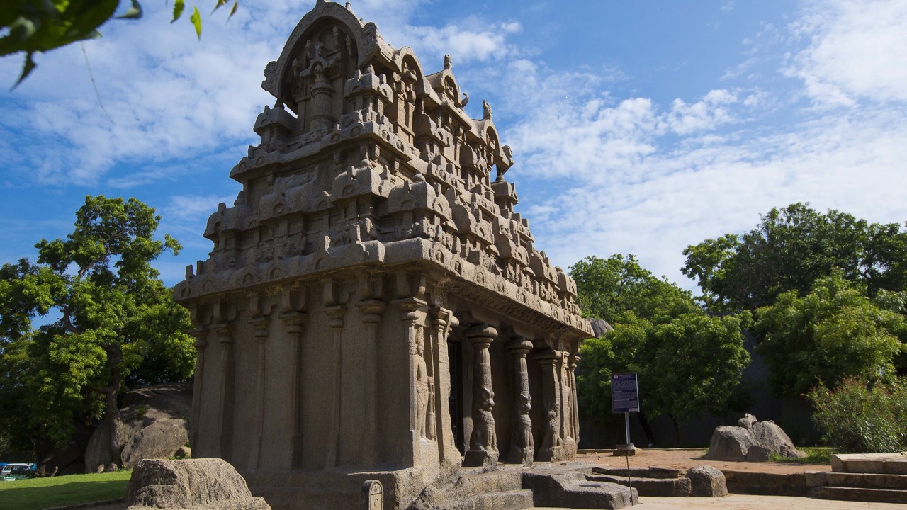Photo of Others in Krishna Karanai