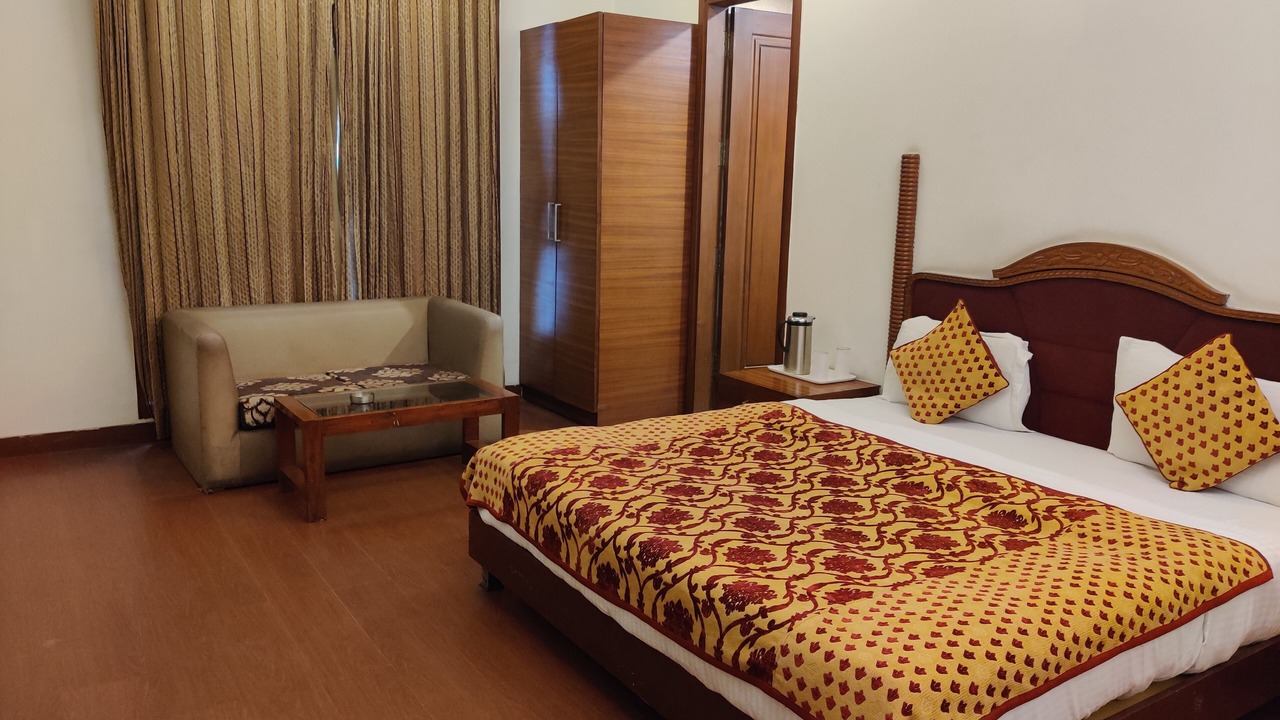 Photo of Bedroom in Lajpat Nagar