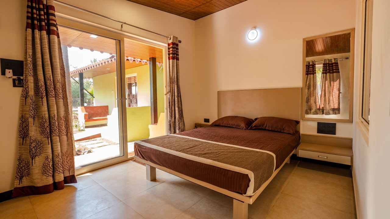 Photo of Bedroom in Shiroda