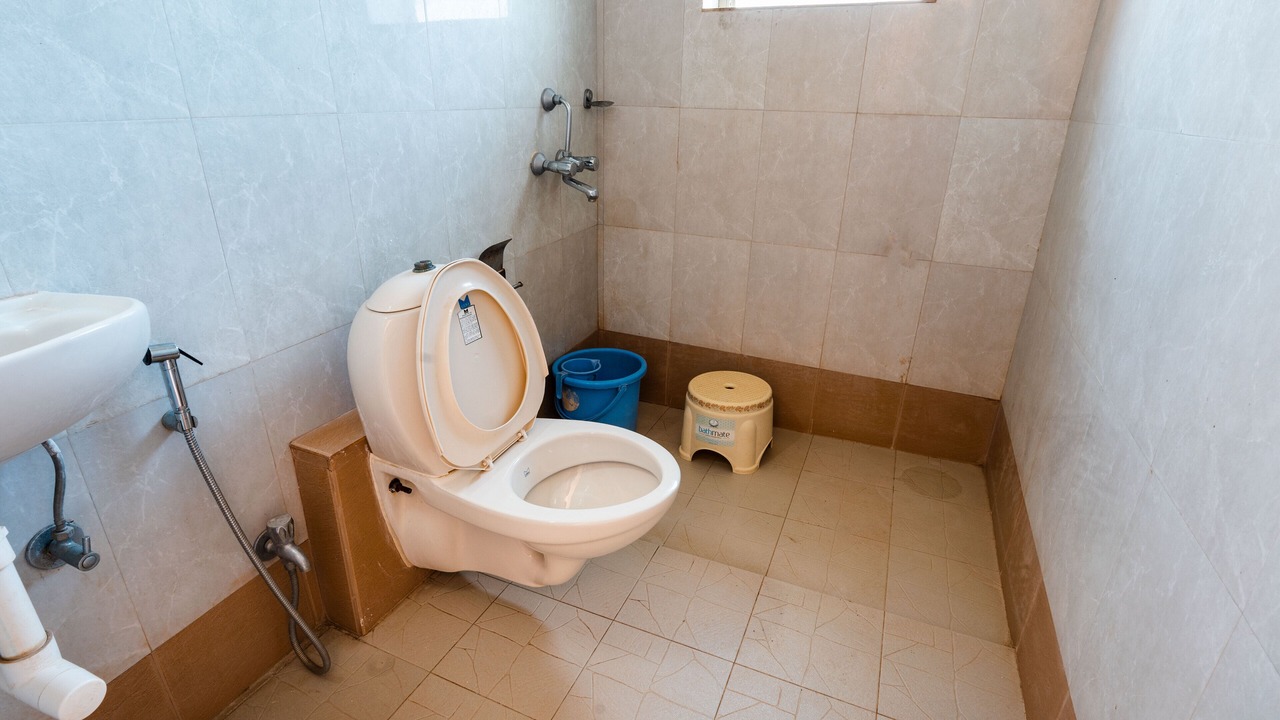 Photo of Bathroom in Shiroda