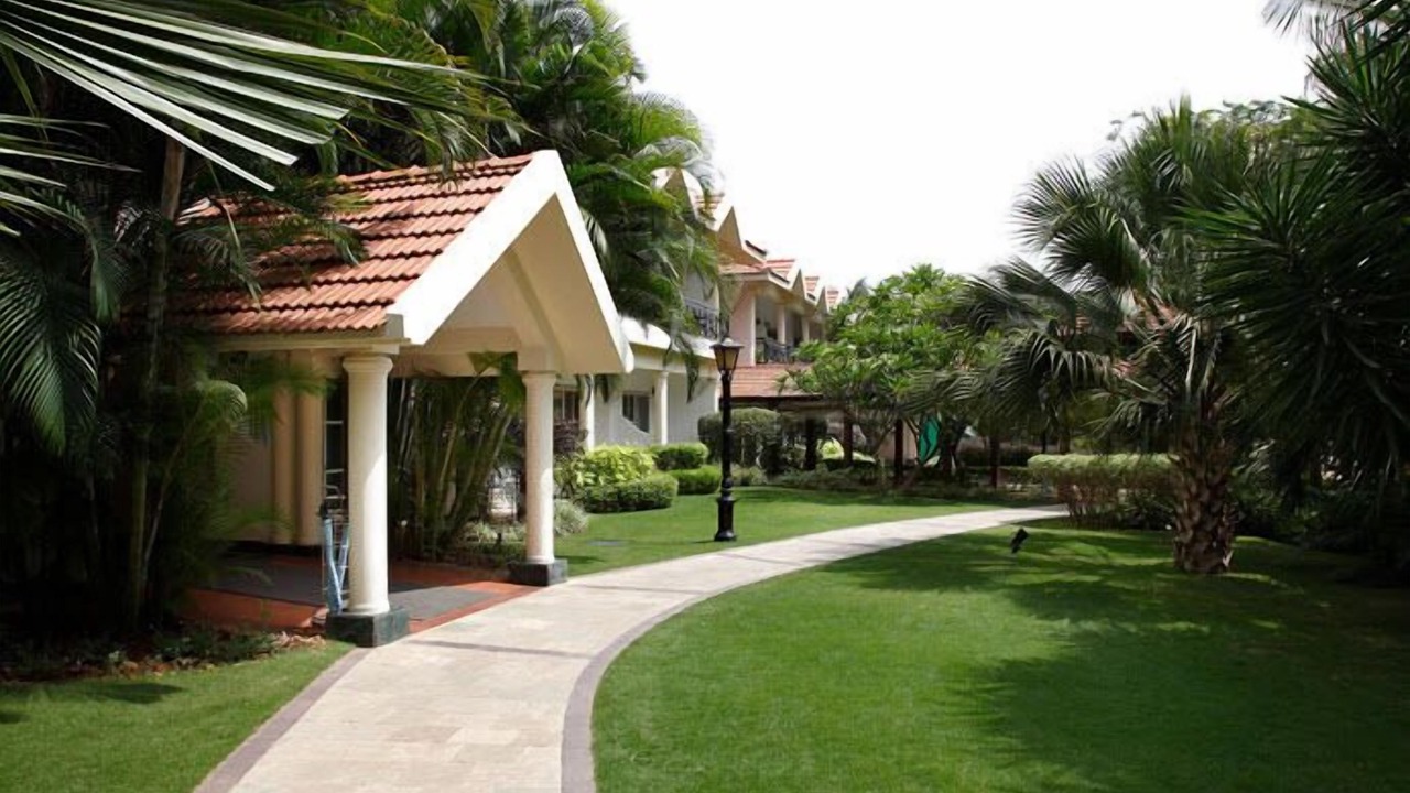 Photo of Outdoor in Palm Meadows