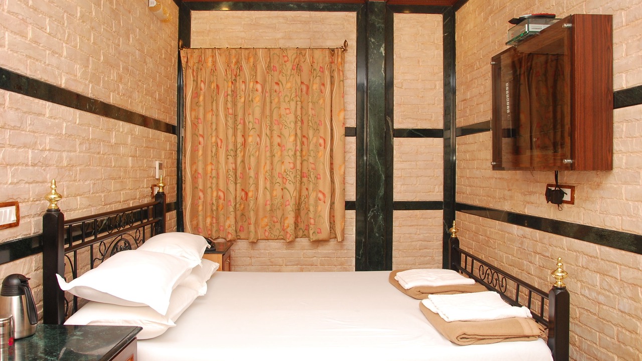 Photo of Bedroom in Girgaon