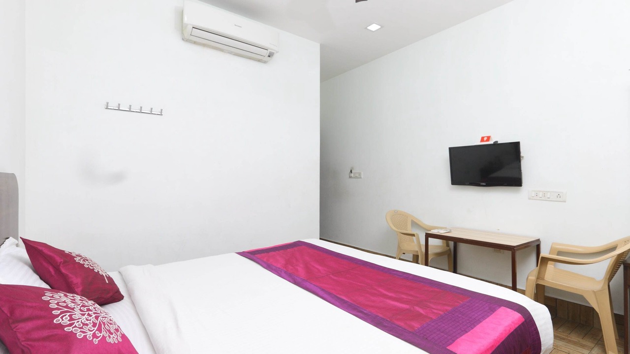 Photo of Bedroom in Pallavaram