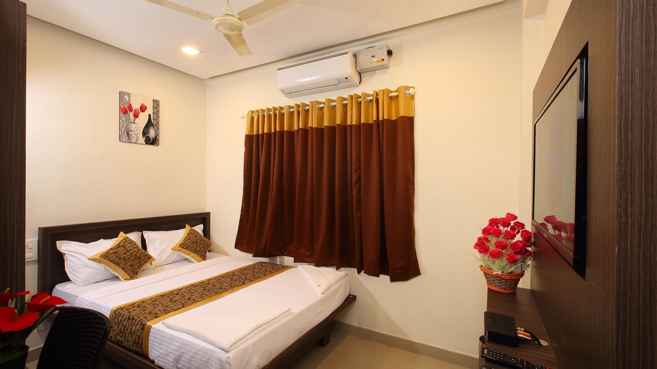 Photo of Bedroom in Shenoys