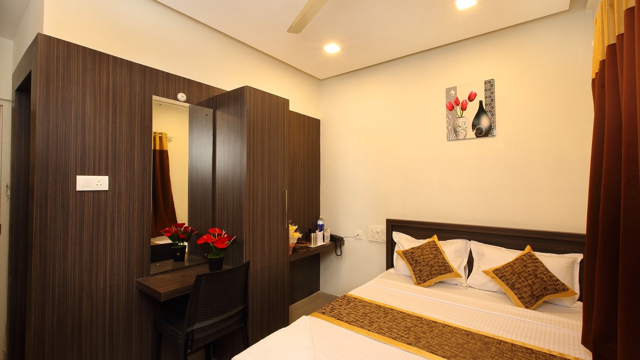 Photo of Bedroom in Shenoys