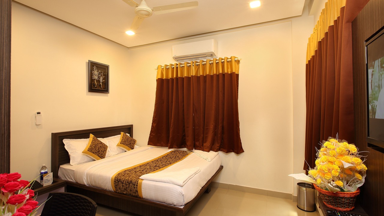 Photo of Bedroom in Shenoys