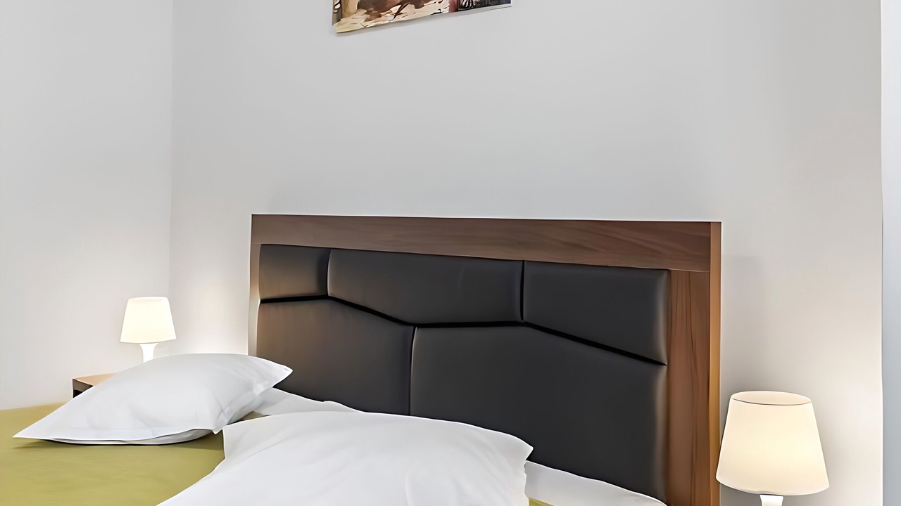 Photo of Bedroom in Sector 2