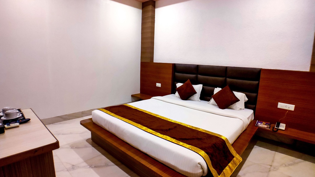 Photo of Bedroom in Dhunar Gaon