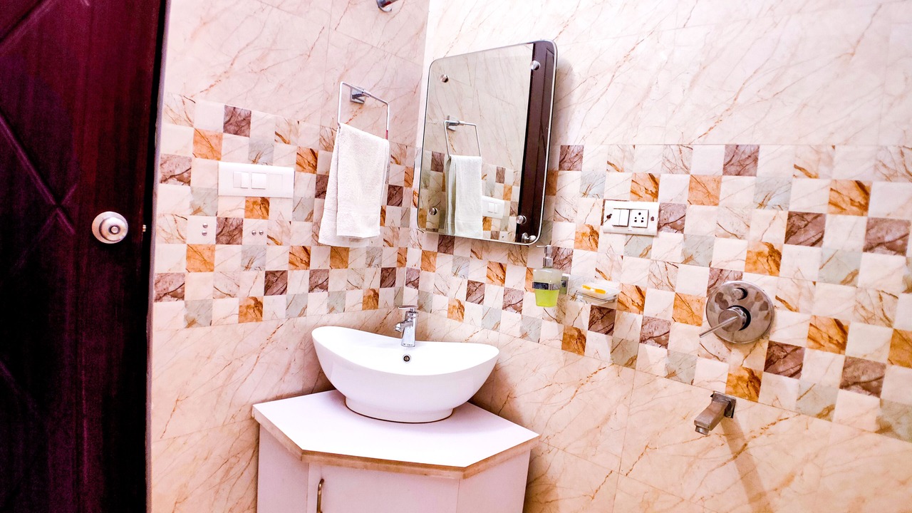 Photo of Bathroom in Dhunar Gaon