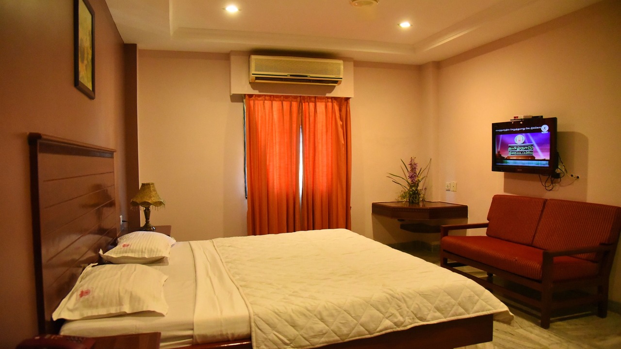 Photo of Bedroom in Karaikudi