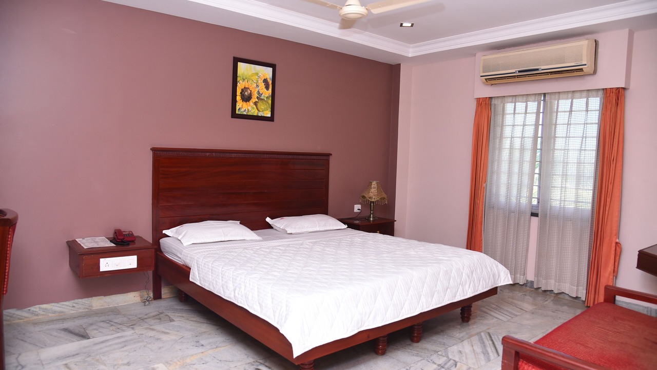 Photo of Bedroom in Karaikudi