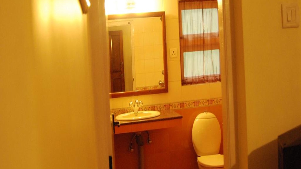 Photo of Bathroom in Coonoor