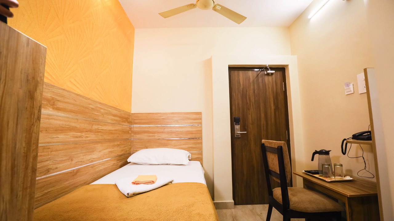 Photo of Bedroom in Rajajinagar