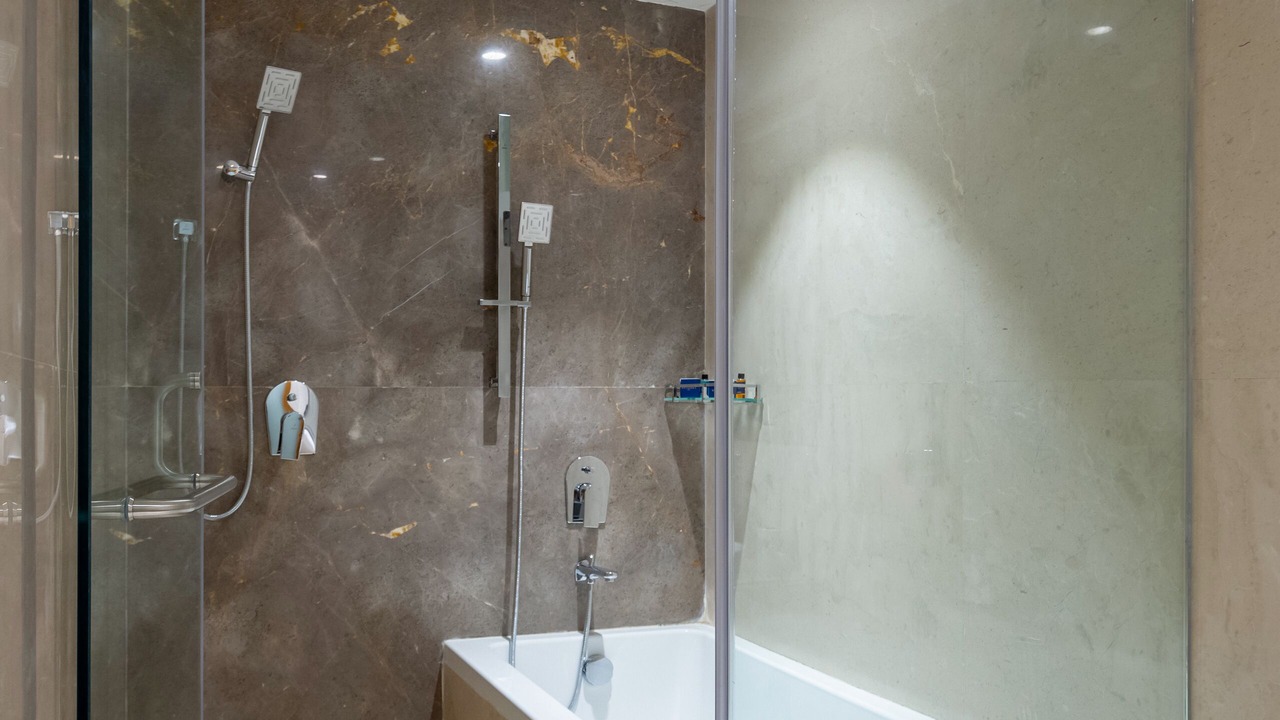 Photo of Bathroom in Ellis Bridge