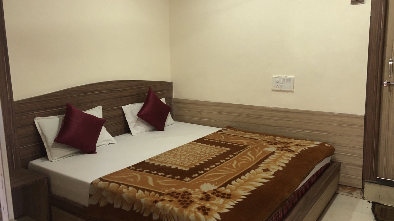 Photo of Bedroom in Pachmarhi